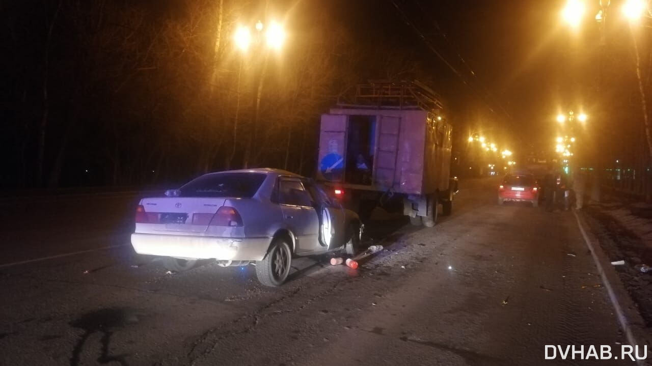 Раздавил рабочего троллейбусного парка водитель на Карла Маркса (ФОТО) —  Новости Хабаровска