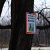 Табличка напоминает, что мусорить нельзя — newsvl.ru