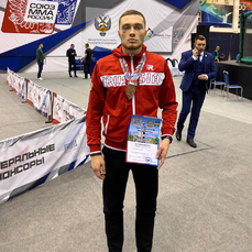 Спортсмен из Владивостока завоевал бронзу на первенстве России по ММА и вошёл в национальную сборную