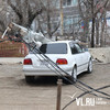 На стройке музейно-театрального комплекса во Владивостоке на автомобиль упал столб (ФОТО)