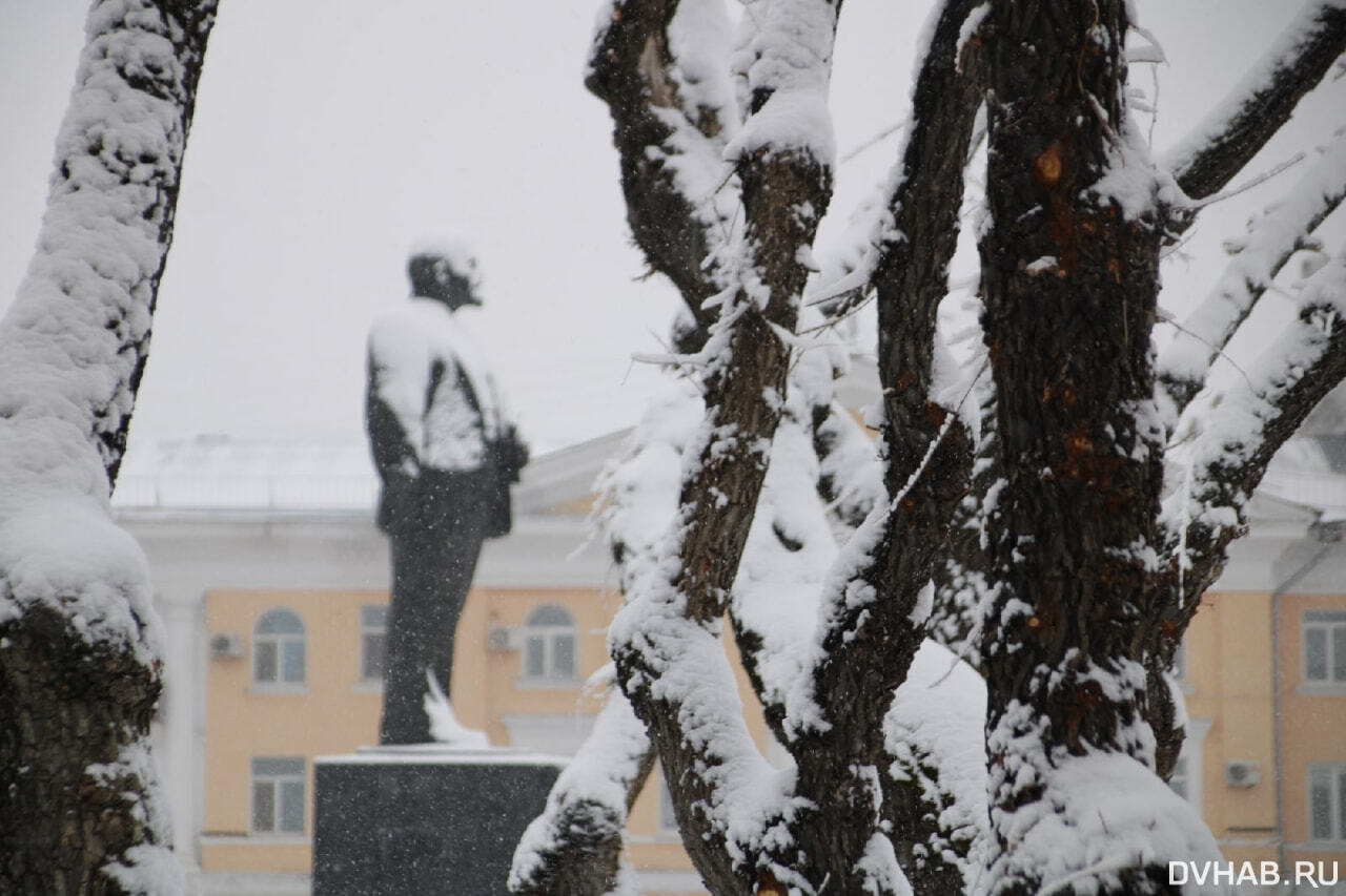 За месяц до лета Комсомольск завалило снегом (ФОТО) — Новости Хабаровска