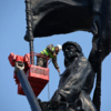 В завершение работ на памятник нанесут слой воска – для защиты от ультрафиолета — newsvl.ru