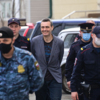 Артёма Самсонова привезли из СИЗО в суд 20 апреля — newsvl.ru