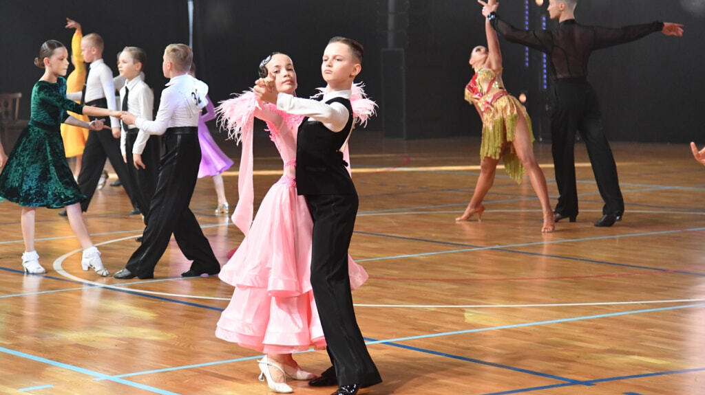 Мощнейший танцевальный чемпионат прошел в Хабаровске
