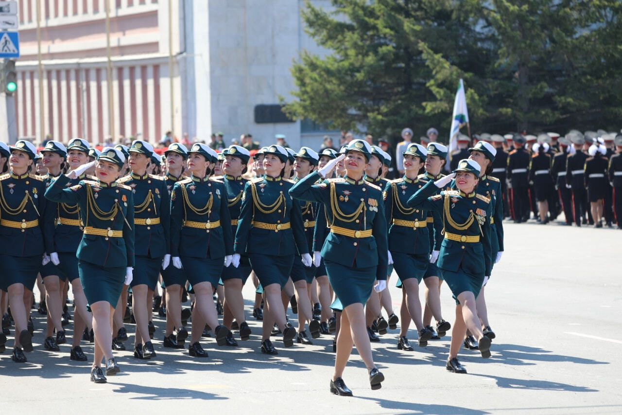 Фото с парада победы хабаровск