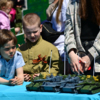 Модели танков и боевые машины в натуральную величину вызывают неизменный интерес у детворы — newsvl.ru