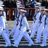Военные в белоснежной форме - фишка парадов во Владивостоке — newsvl.ru