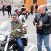 Байкеры разрешали горожанам посидеть на своих мотоциклах — newsvl.ru