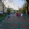 Детскую площадку во дворе менять не будут  — newsvl.ru
