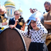 На площади можно было примерить средневековые доспехи — newsvl.ru