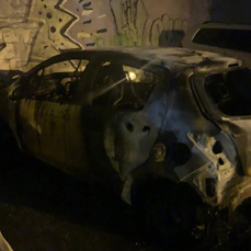 Ревнивца, который сжёг авто бывшей супруги во Владивостоке, приговорили к полутора годам условно