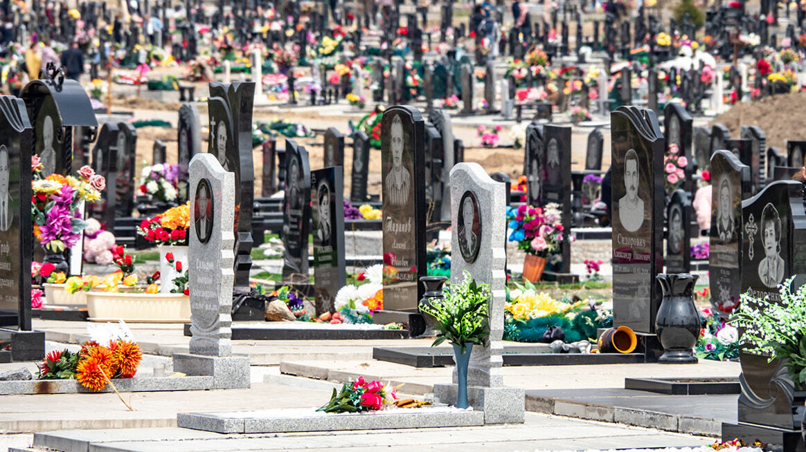 кладбище постройка. глушицы рыбинский район кладбище. строится кладбище. строится кладбище. старое муринское кладбище.