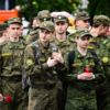 В шествии прошли студенты учебного военного центра ДВФУ… — newsvl.ru