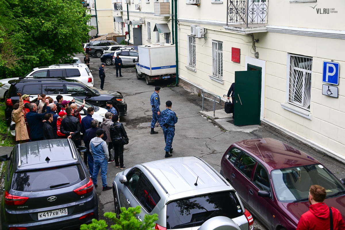 Один день из жизни депутата: чем занимаются народные избранники в Приморье  – на примере Надежды Телелюевой – Новости Владивостока на VL.ru