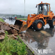 За сутки во Владивостоке выпало больше половины месячной нормы осадков – в городе устраняют последствия непогоды