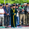 Когда мусульмане молятся, они поворачиваются лицом к востоку — newsvl.ru