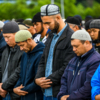 После молитвы мусульмане могут принести жертву Всевышнему — newsvl.ru