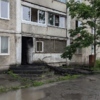 Вход в горевший опорный пункт полиции на Сахалинской, 56 — newsvl.ru