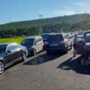 26 июля автомобилисты парковались, заезжая на бордюры и тротураы — newsvl.ru