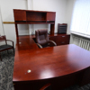 Отличительная черта интерьера бывшего американского консульства – громоздкая, массивная мебель — newsvl.ru