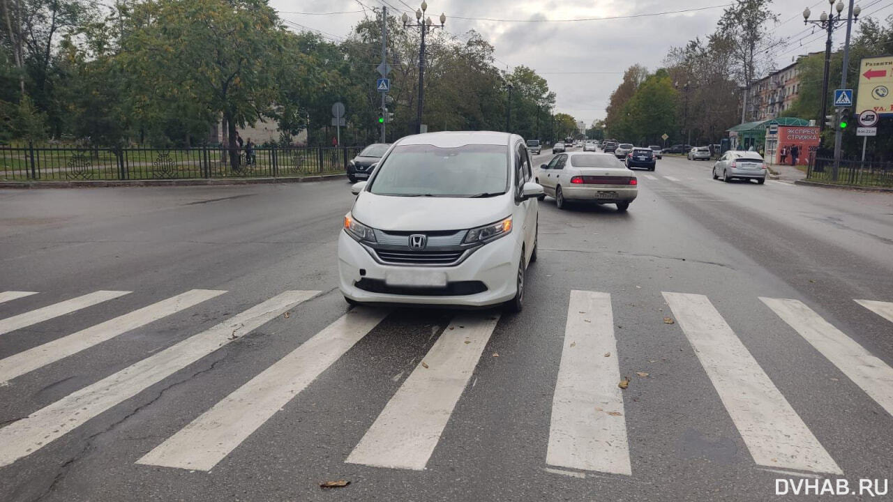 Случайно на красный: автомобилистка сбила школьника в Авиагородке (ФОТО) —  Новости Хабаровска