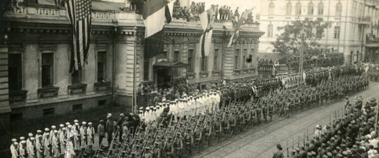 Эпоха 2 революция. Владивосток 1922. Владивосток 1922 год. 25 Октября 1922.