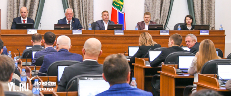 Депутаты владивостока фото