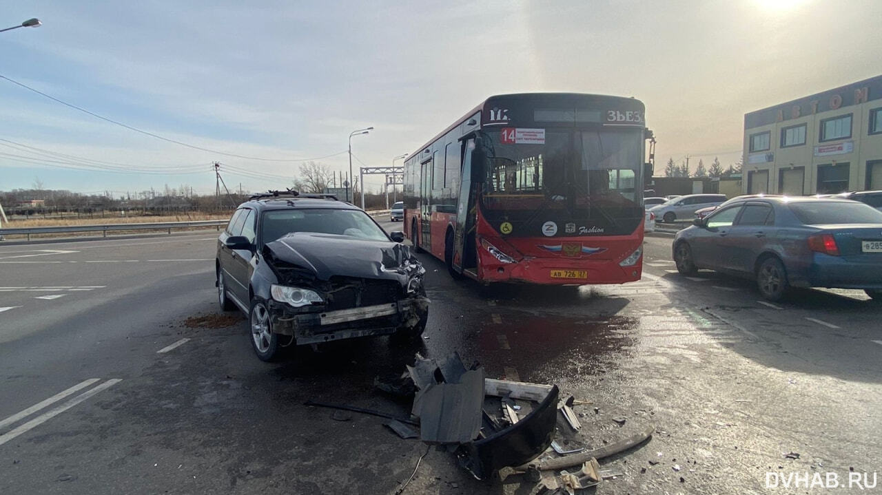 ДТП с пострадавшими устроил водитель автобуса на Горького (ФОТО) — Новости  Хабаровска