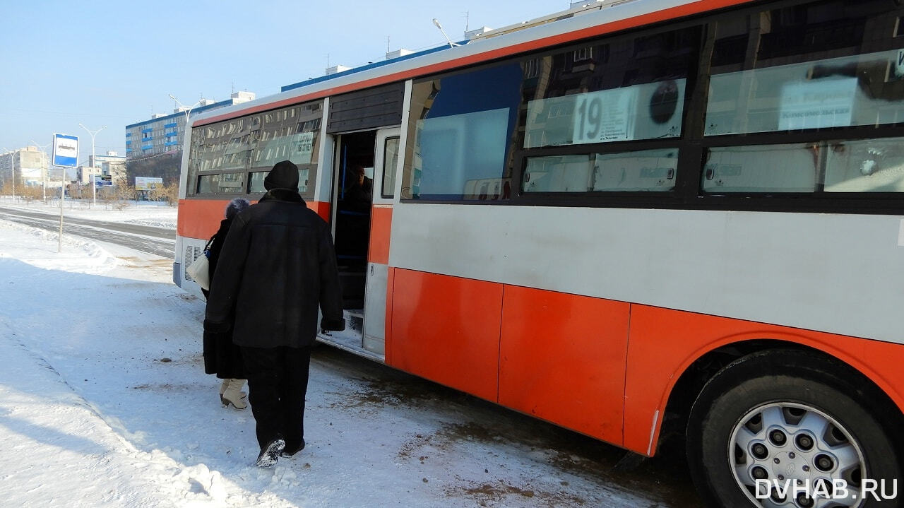 Комсомольский автобус сегодня. Автобус 27 регион. Комсомольск на амуре автобус 15 2024 г 20 мая. Автобусы комсомольск. Хендэ автобус.