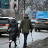 Часто можно видеть прохожих с палками для ходьбы — newsvl.ru