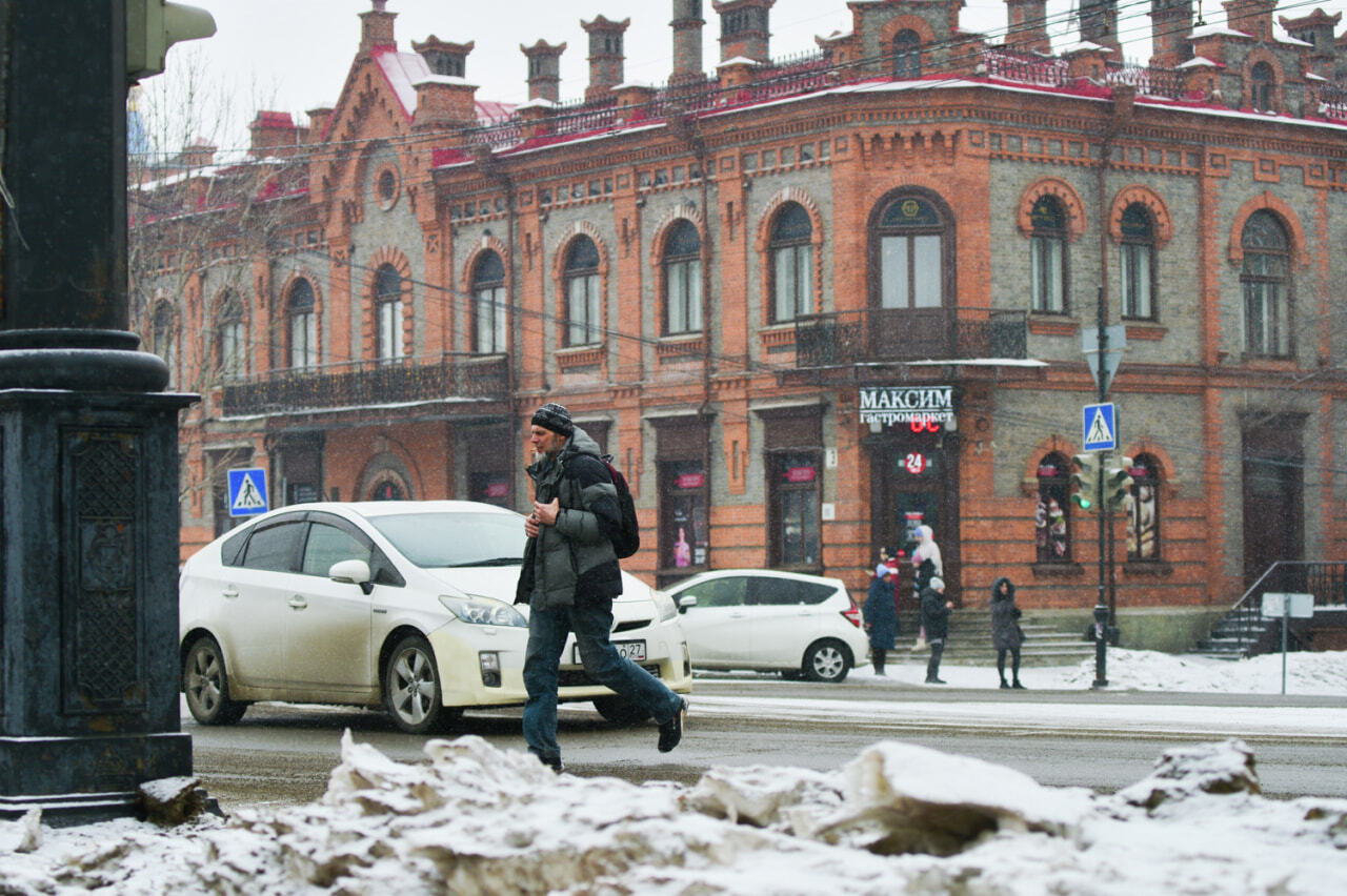 Зима в Хабаровске отметила последний день снегопадом (ФОТО) — Новости  Хабаровска