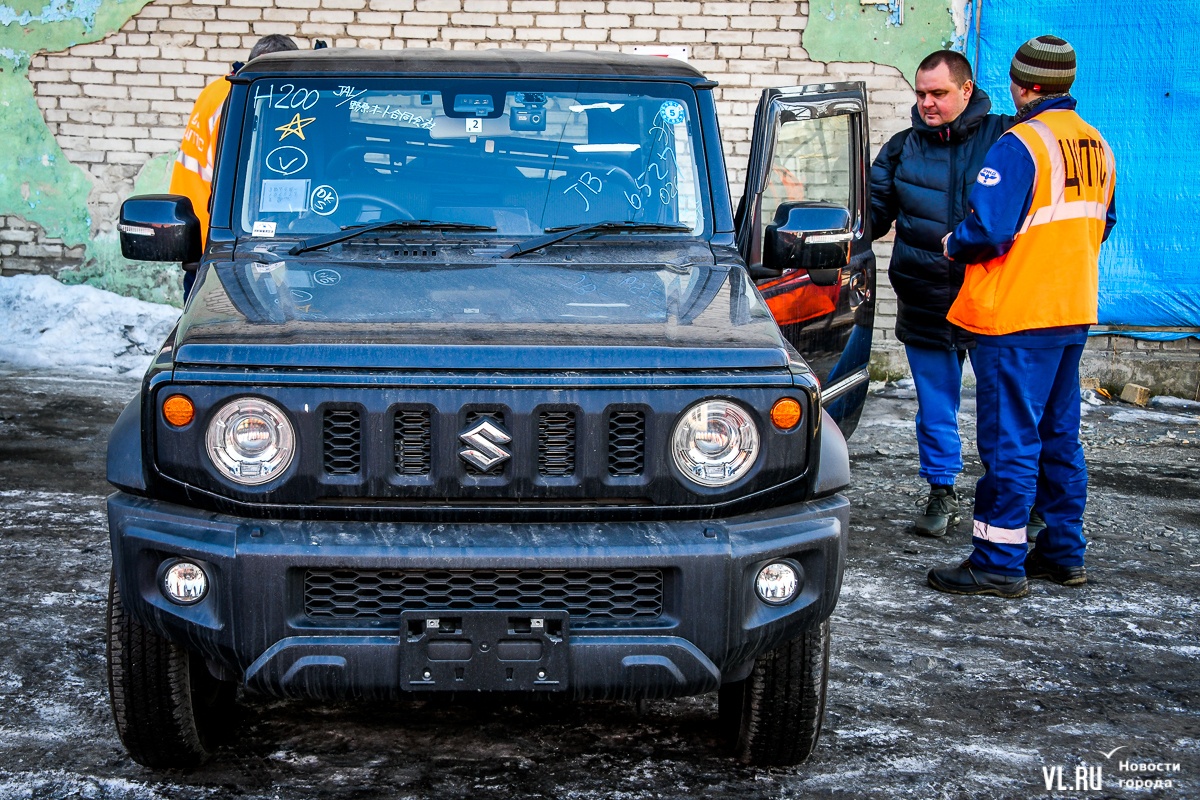 К пассажирскому поезду Владивосток — Москва будут цеплять  вагоны-автомобилевозы (ФОТО) – Новости Владивостока на VL.ru