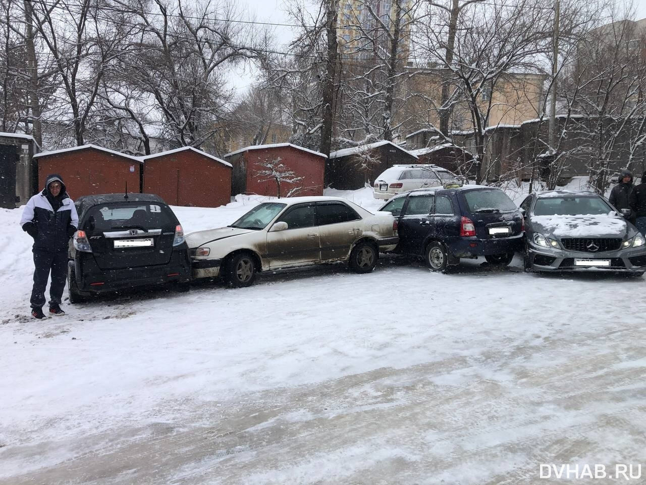 Снежная ловушка: массовая авария произошла возле 