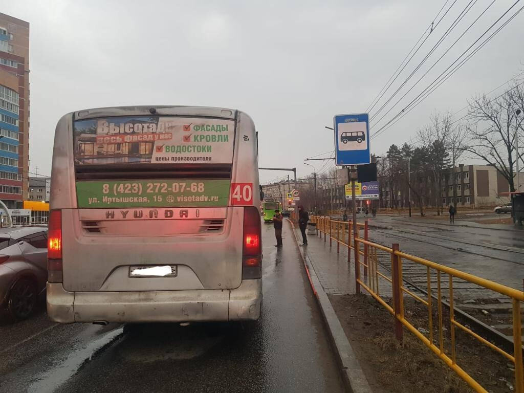 Ребенка на Краснореченской сбил автобус (ФОТО; ВИДЕО) — Новости Хабаровска