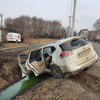 Два человека пострадали в Уссурийске, когда водитель Nissan не пропустил скорую помощь
