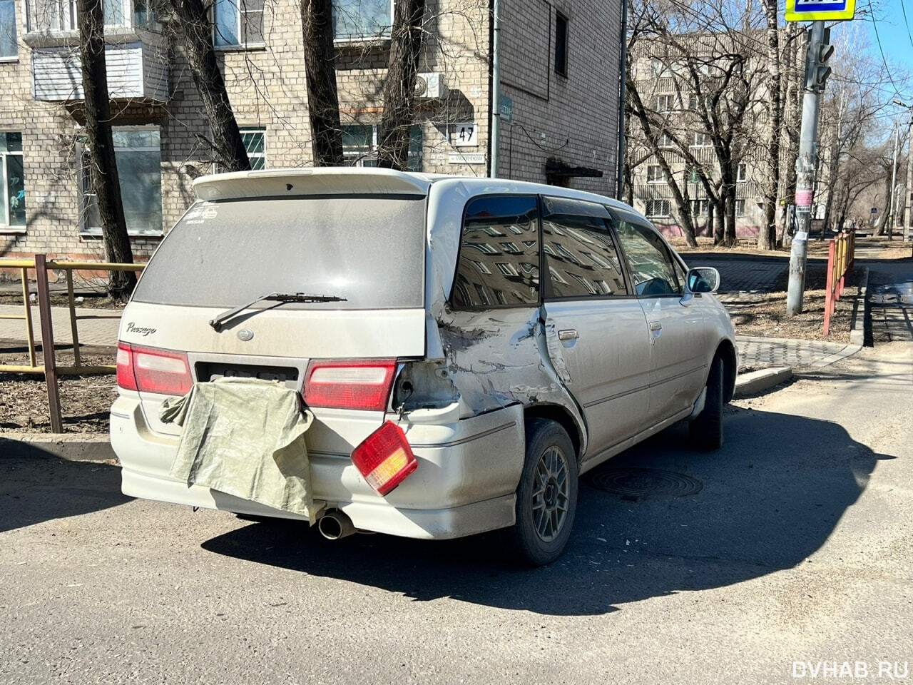 В спешащую на вызов пожарную машину влетел Presage на Краснореченской  (ФОТО) — Новости Хабаровска