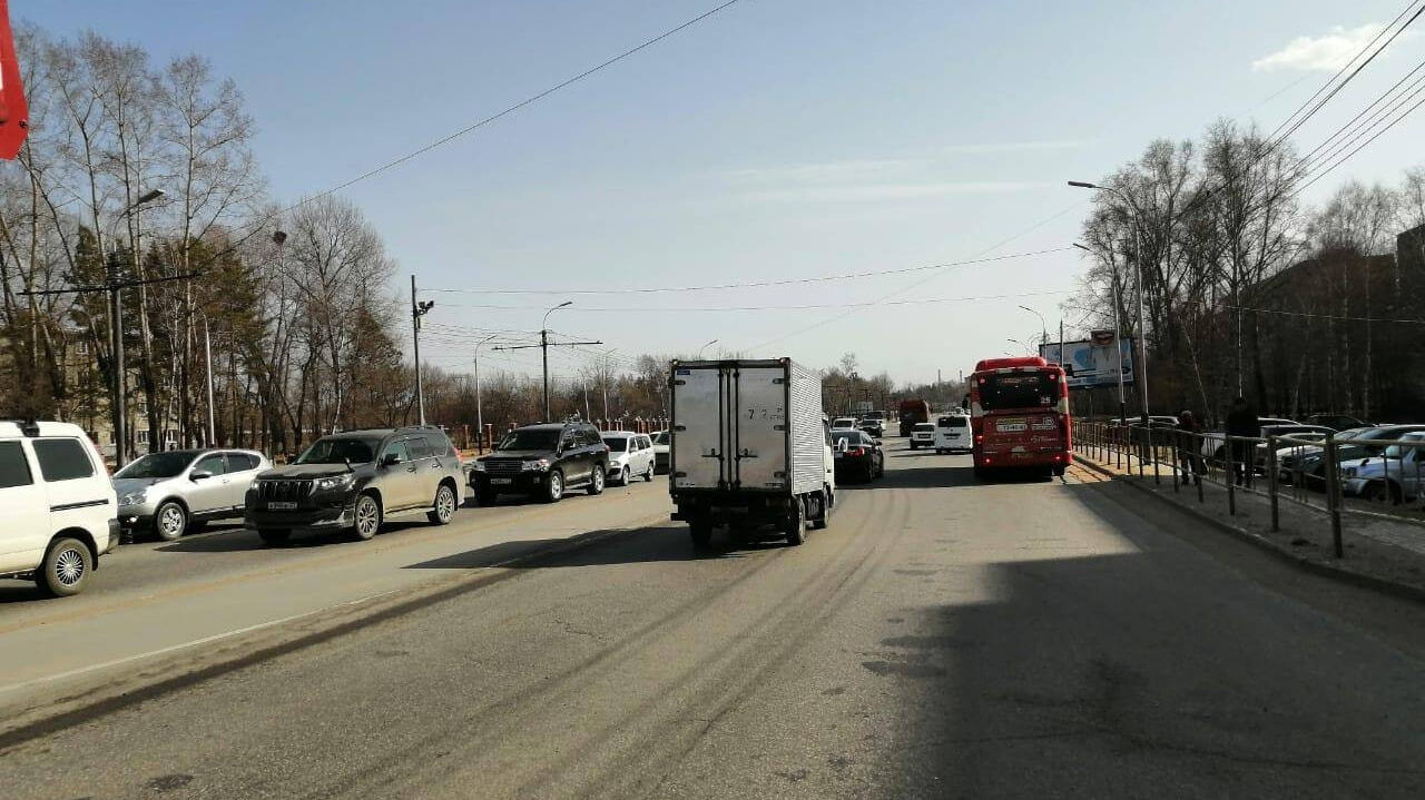 Пассажирка автобуса № 25 пострадала в ДТП на Краснореченской — Новости  Хабаровска