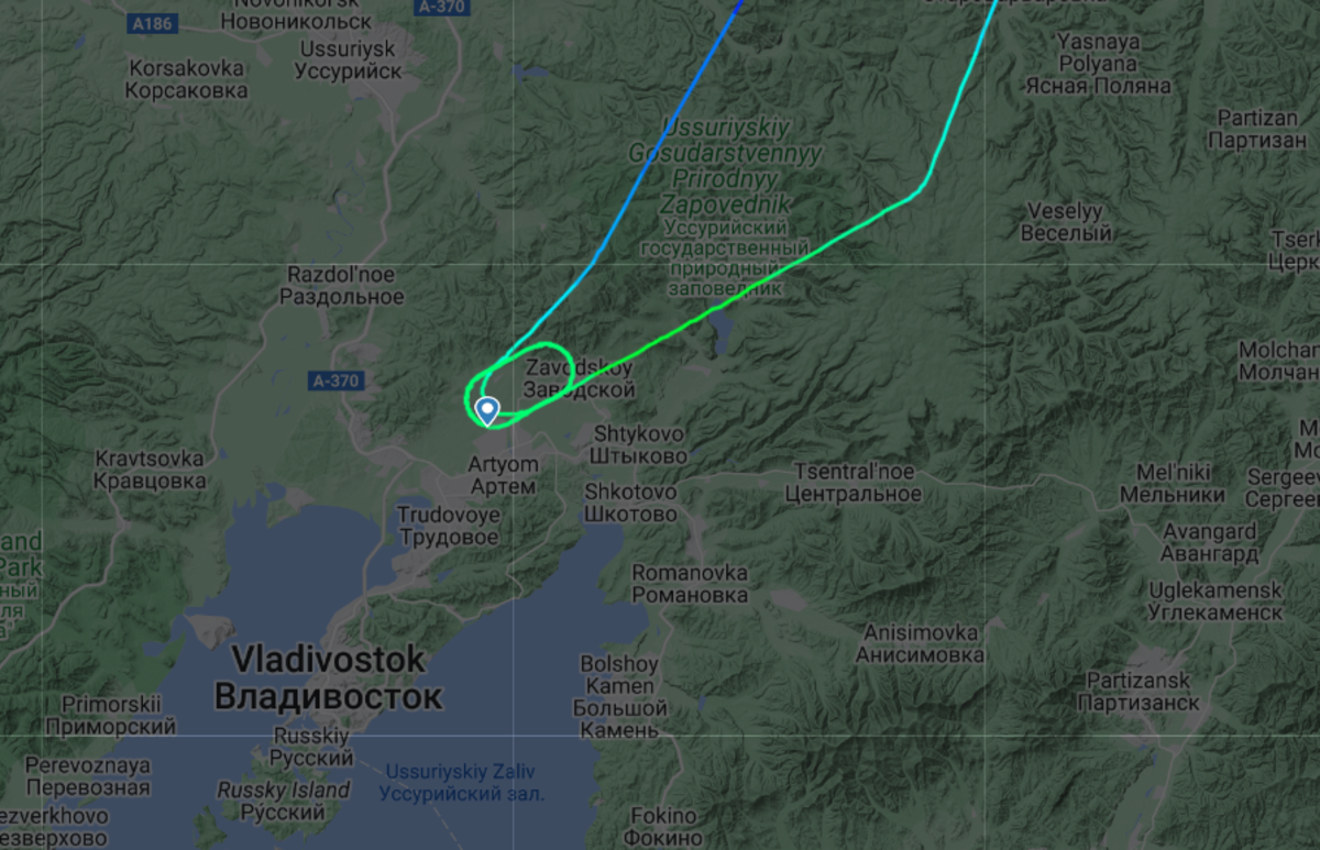 Рейс Новосибирск – Владивосток улетел на запасной аэродром в Хабаровск –  Новости Владивостока на VL.ru