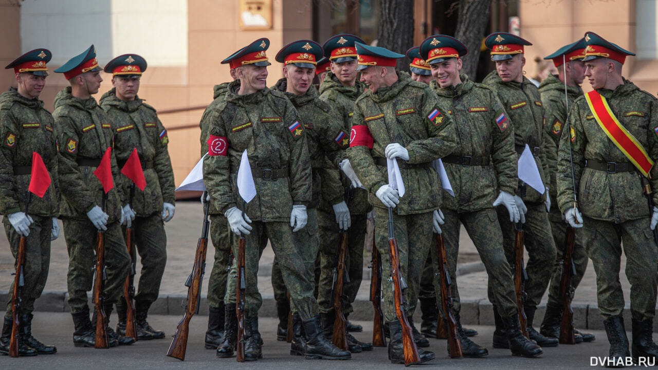 Движение в центре Хабаровска ограничат из-за репетиции парада (СХЕМА) —  Новости Хабаровска