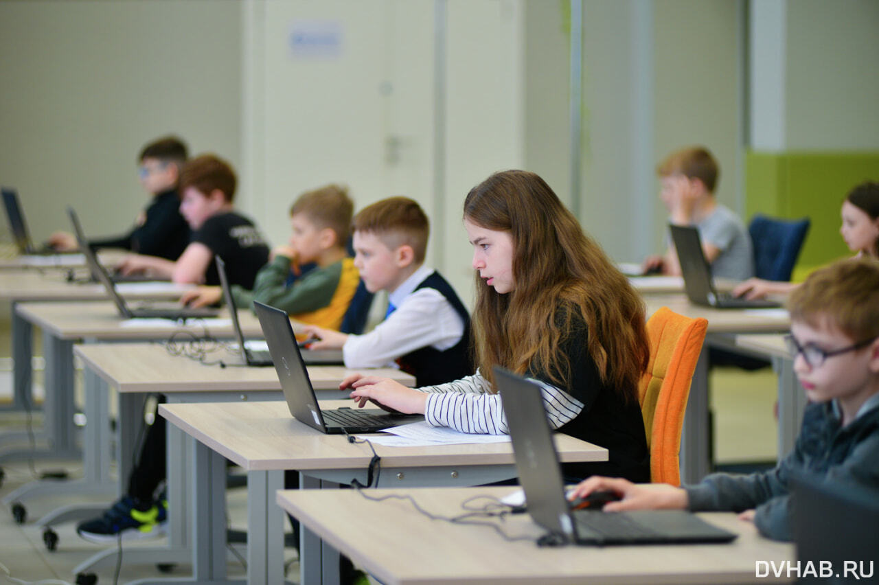 Школа 1568. В школах пятидневка или. Пятидневка в школах. Пятидневка в школах. Пятидневка для младших школьников.