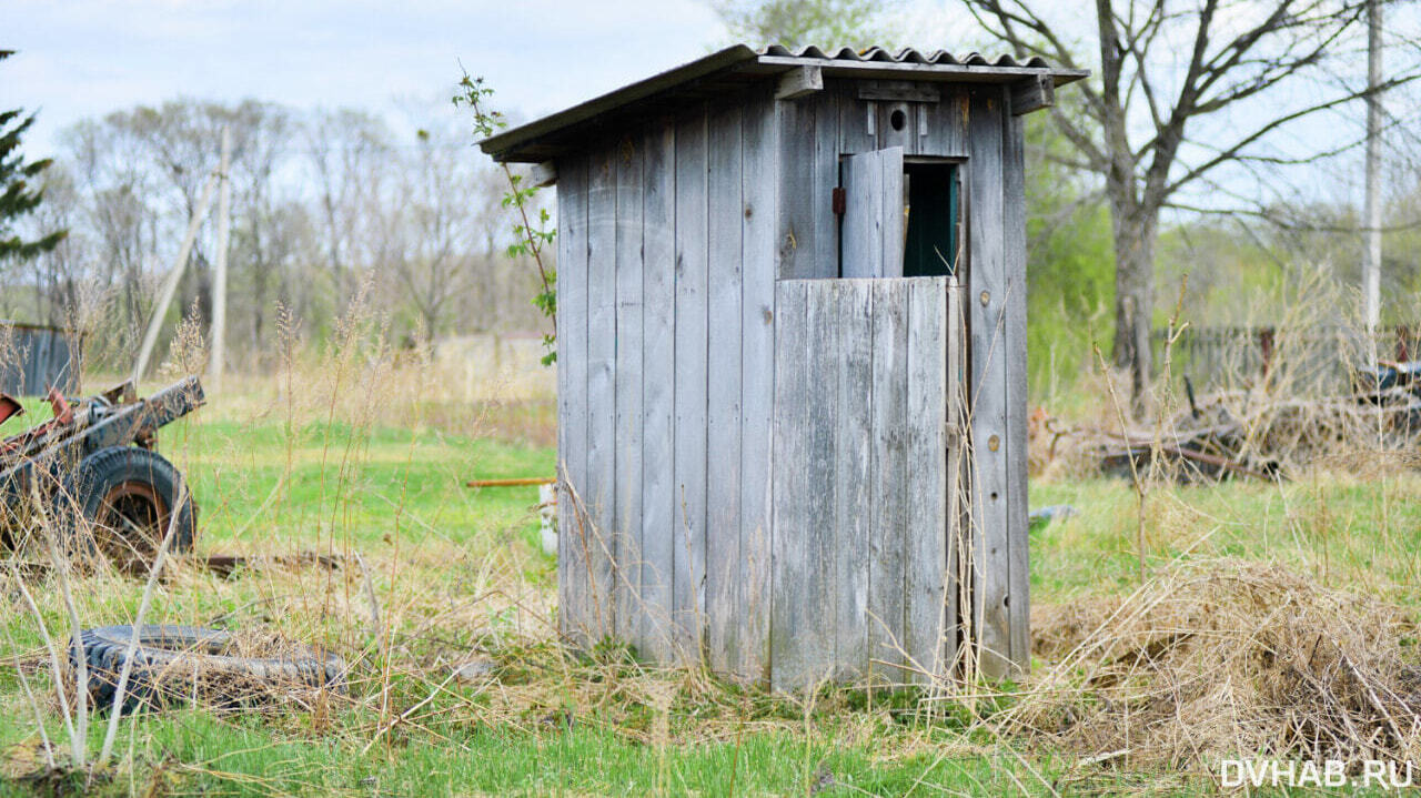 Дачный туалет деревянный купить в СПб недорого фото и цены - АльфаЛесСтрой