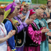 Со сцены гостей праздника поздравляли этнические коллективы, приехавшие во Владивосток из разных уголков Приморья — newsvl.ru