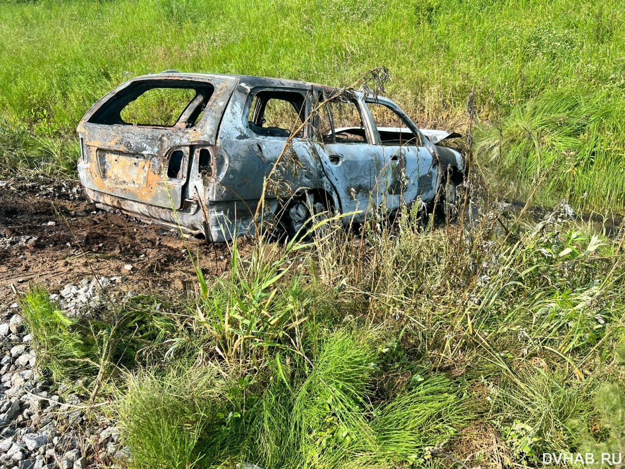 Виновник пьян: машины загорелись в пригороде Хабаровска после ДТП (ФОТО) —  Новости Хабаровска