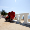 Фигуру в форме сердца можно было украсить красной ленточкой — newsvl.ru