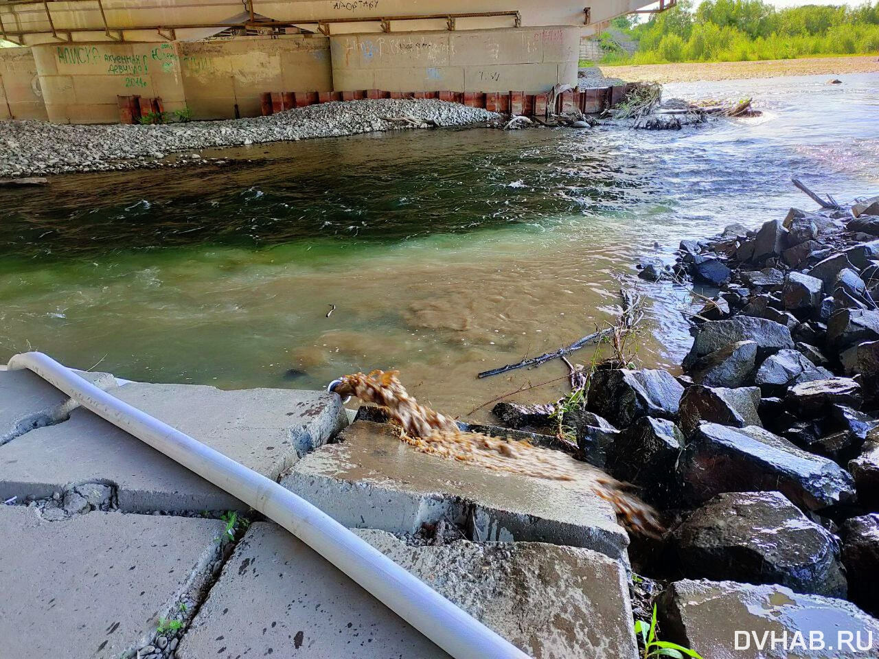 Строители Силинской дамбы в Комсомольске замутили воду в реке (ФОТО; ВИДЕО)  — Новости Хабаровска