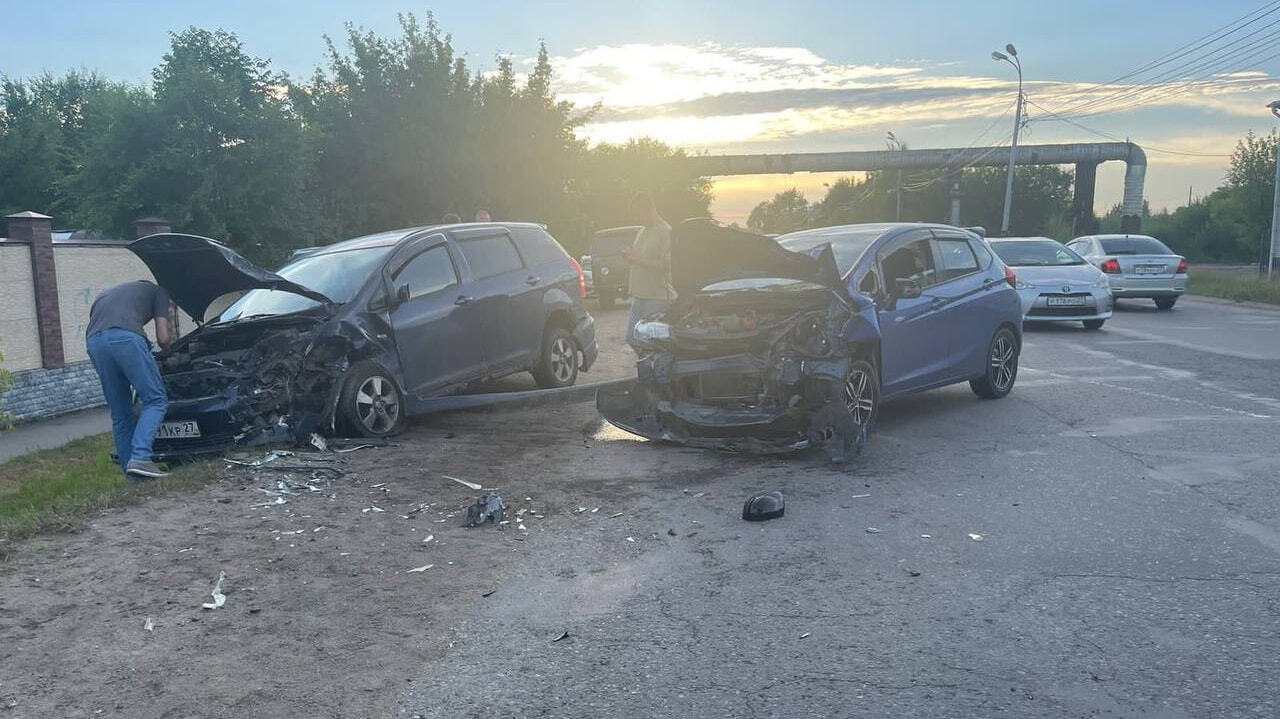 Лобовое столкновение на Горького устроила пьяная автоледи — Новости  Хабаровска