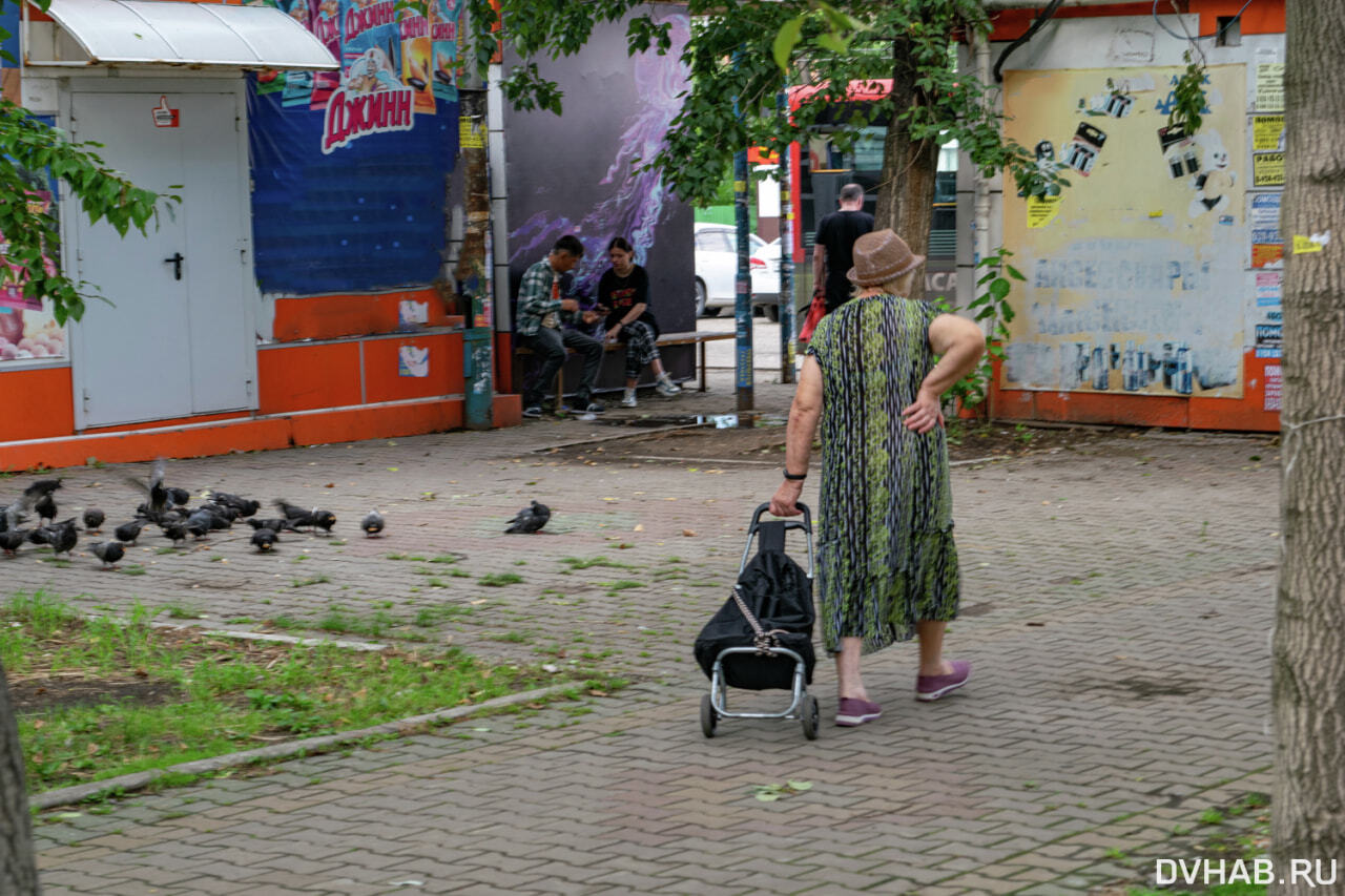 Гадалки и грязь: позорищем города считают автовокзал хабаровчане (ФОТО) —  Новости Хабаровска