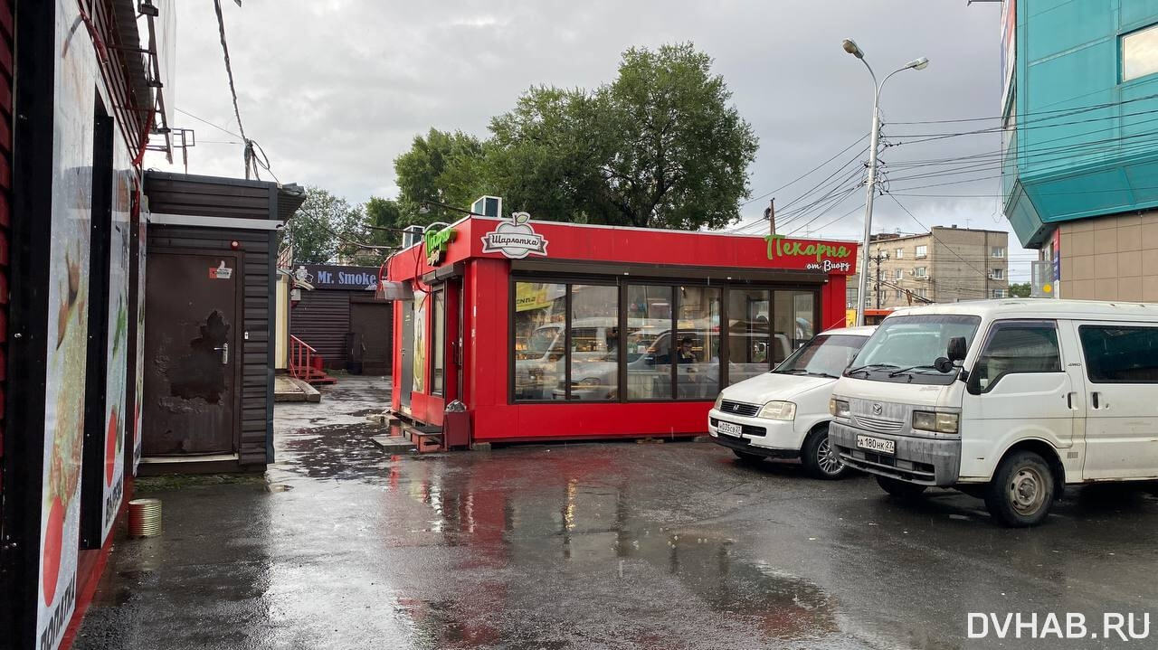 Из-за переставленного киоска лишились дороги хабаровчане (ФОТО) — Новости  Хабаровска