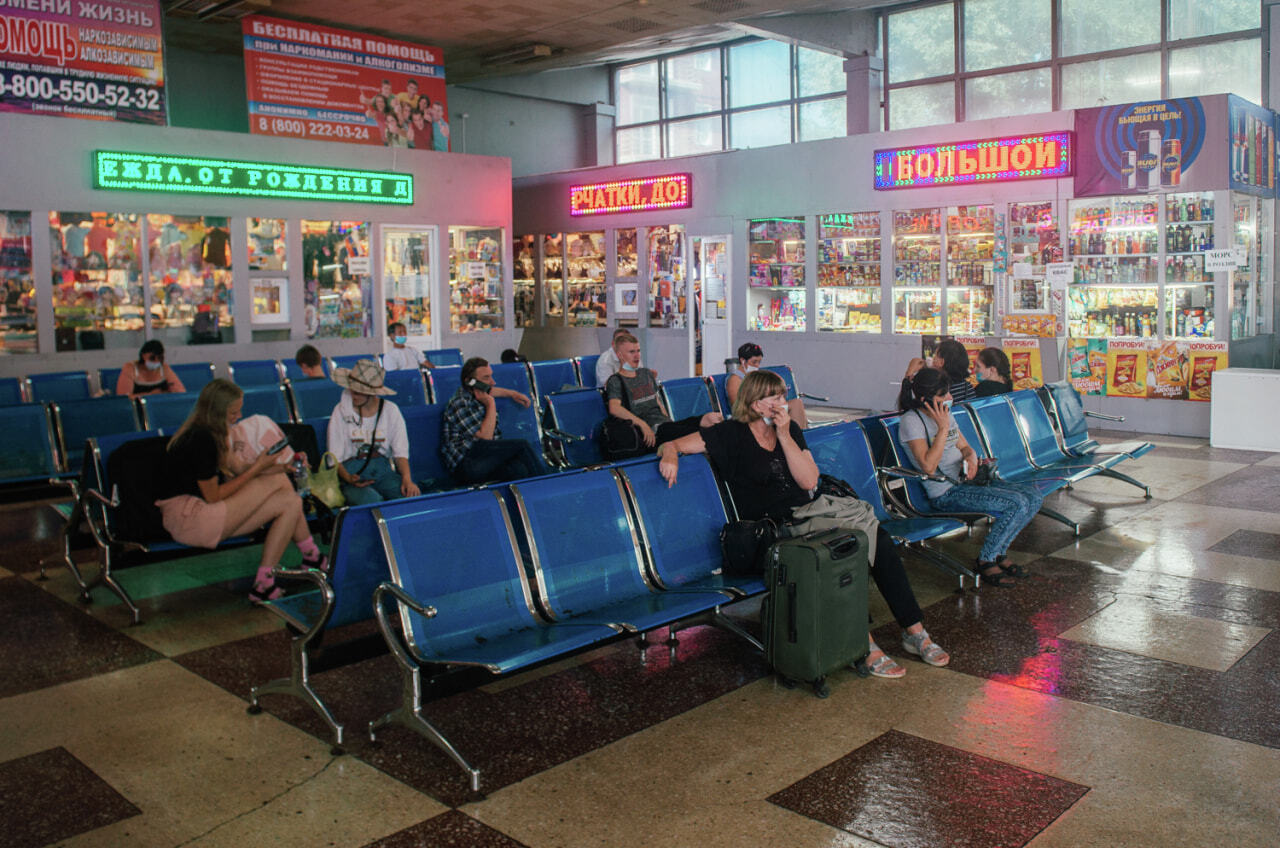 Автовокзал хабаровск. Автовокзал Хабаровск фото. Справочная автовокзала Хабаровск. Хабаровский автовокзал новости.