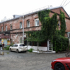 В списке с десяток квартир и столько же долей участка на Фокина, 10а — newsvl.ru